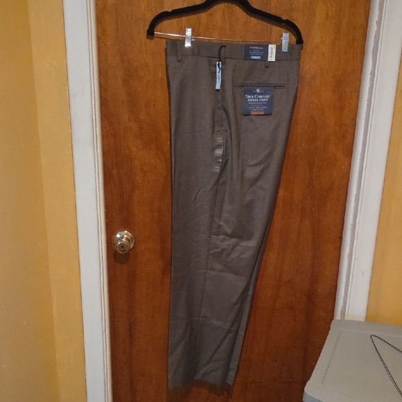 Croft & Barrow Brown Chinos Straight-Leg Cotton Twill - Picture 1 of 7